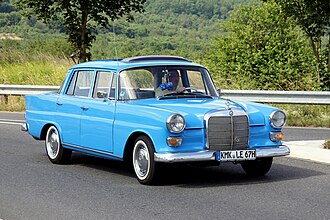 Mercedes-Benz 200