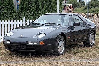 Porsche 928S